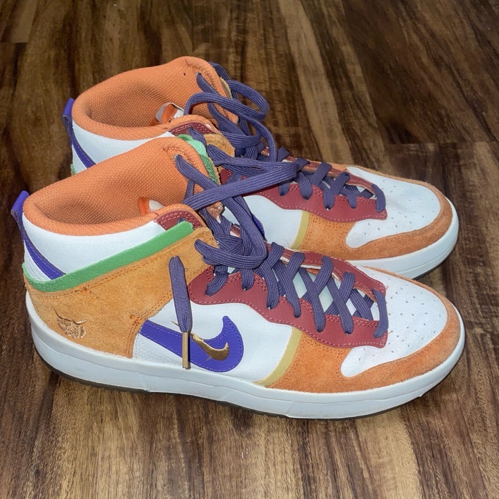 Nike Kids' Orange and Purple Sneakers - Picture 8 of 9